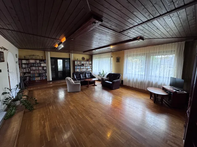 Eladó lakás Budapest XIV. kerület, Alsórákos 137 nm