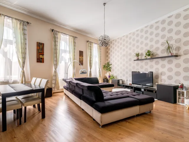 Eladó lakás Budapest II. kerület, Országút 100 nm