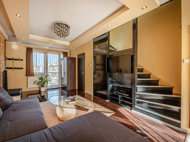 Eladó lakás Budapest III. kerület 74 nm