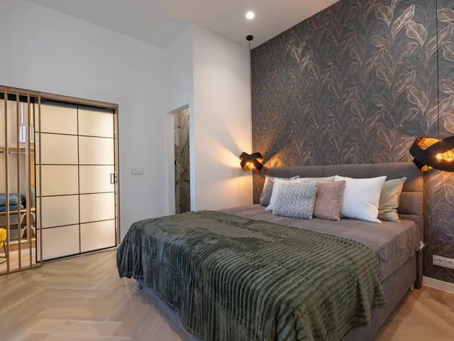 Eladó lakás Budapest V. kerület, Egyetem tér 91 nm