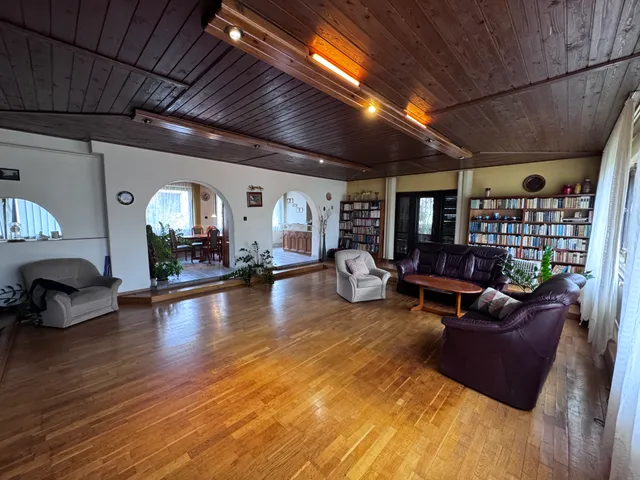 Eladó ház Budapest XIV. kerület, Alsórákos 137 nm