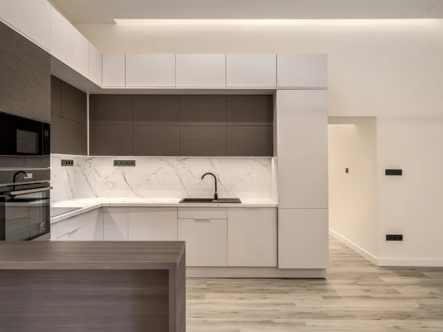 Eladó lakás Budapest V. kerület, Molnár utca 72 nm