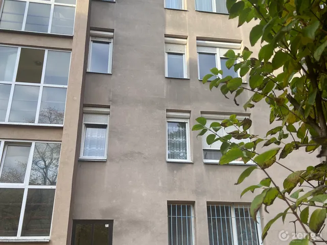 Eladó lakás Tatabánya, Dózsakert 55 nm