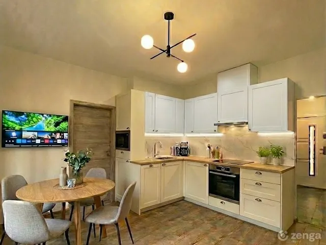 Eladó lakás Budapest VIII. kerület, Corvin negyed 58 nm