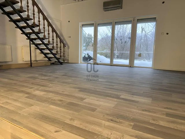 Eladó ház Pécs, Üszögpuszta 200 nm