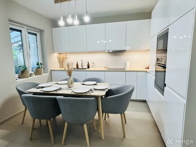 Eladó ház Budapest XVI. kerület, Rákosszentmihály 132 nm