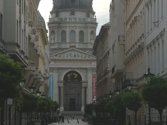 Eladó lakás Budapest V. kerület, Bank negyed 72 nm