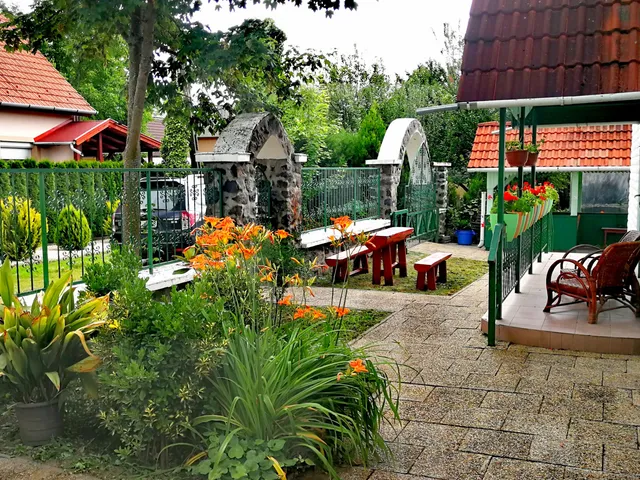 Eladó ház Vonyarcvashegy 366 nm