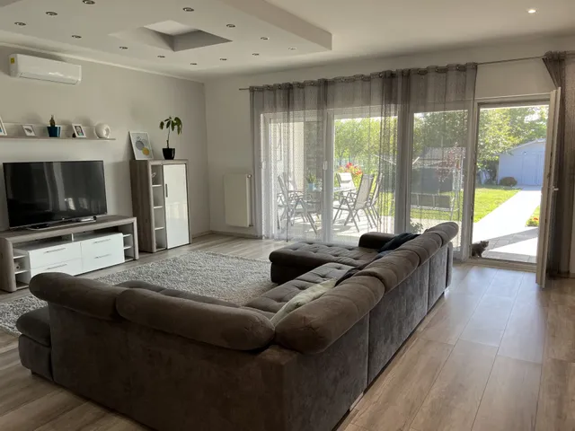Eladó ház Cserszegtomaj 180 nm