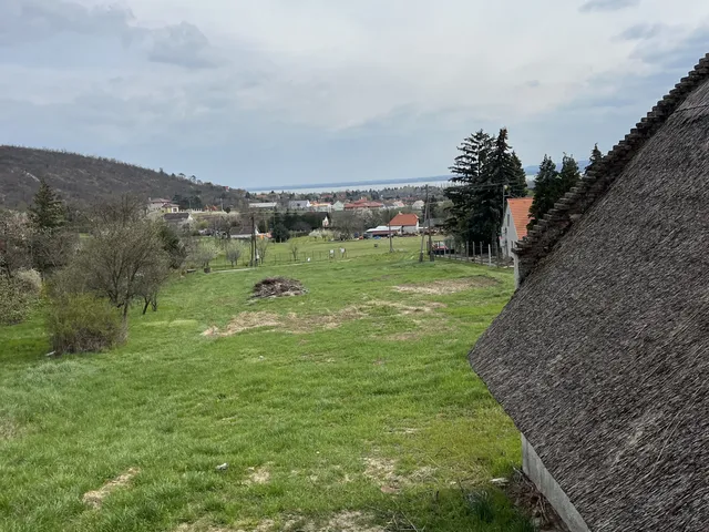 Eladó telek Balatongyörök 3332 nm