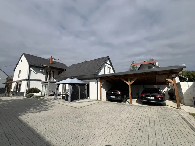 Eladó ház Hévíz 220 nm