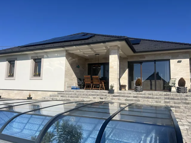 Eladó ház Gyenesdiás 160 nm