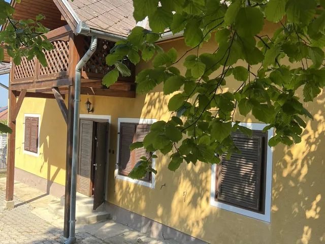 Eladó ház Gyenesdiás 122 nm