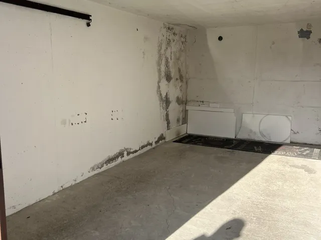 Eladó garázs Hévíz 13 nm