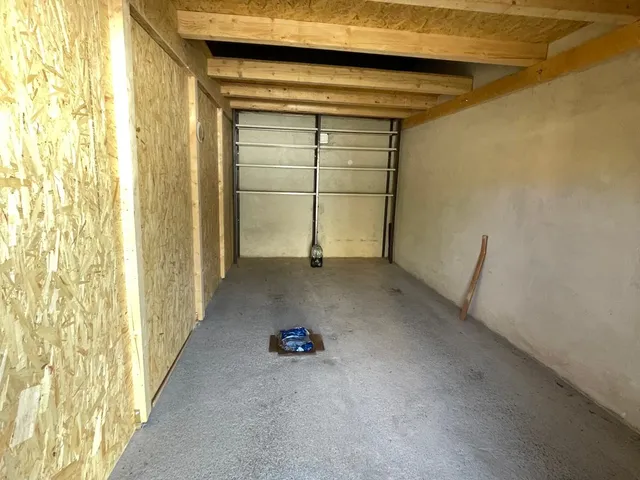 Eladó garázs Hévíz 20 nm