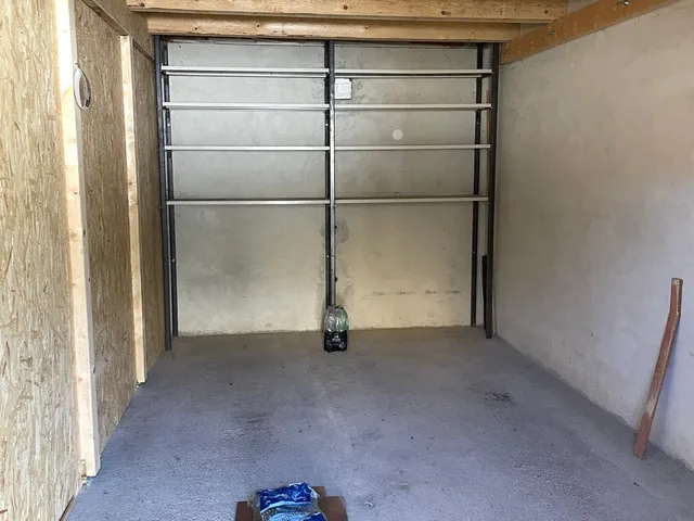 Eladó garázs Hévíz 20 nm