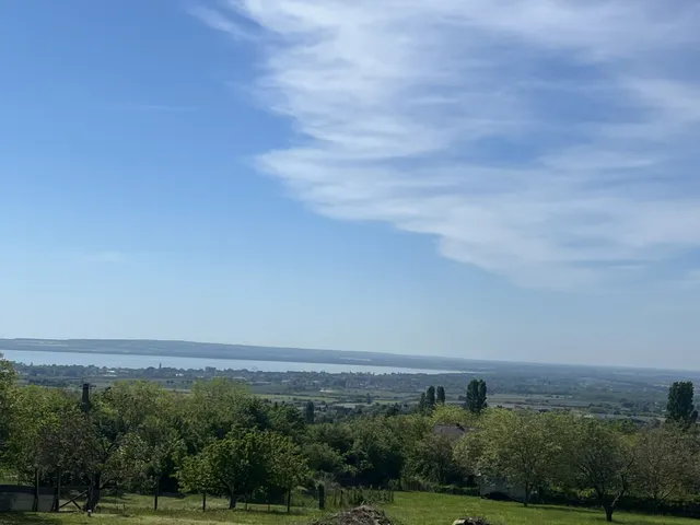 Eladó telek Cserszegtomaj 1963 nm
