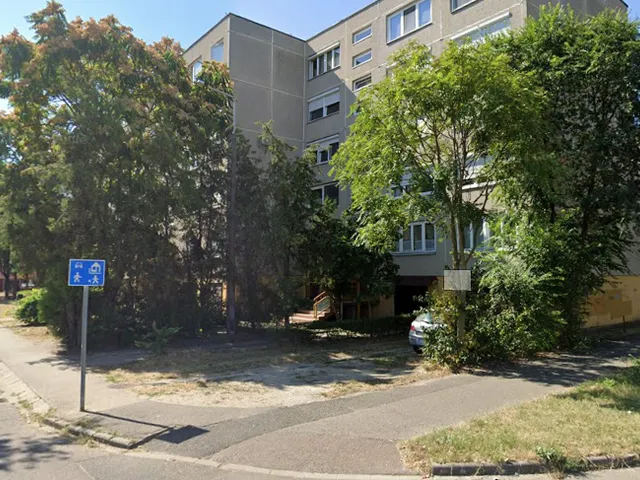 Eladó lakás Kecskemét, Széchenyiváros 34 nm