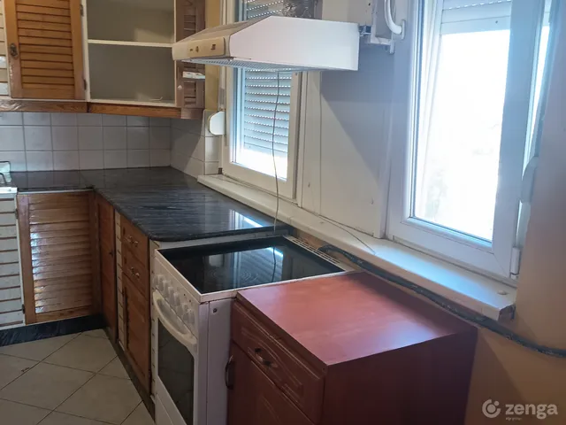 Eladó lakás Szolnok, Déli városrész 54 nm