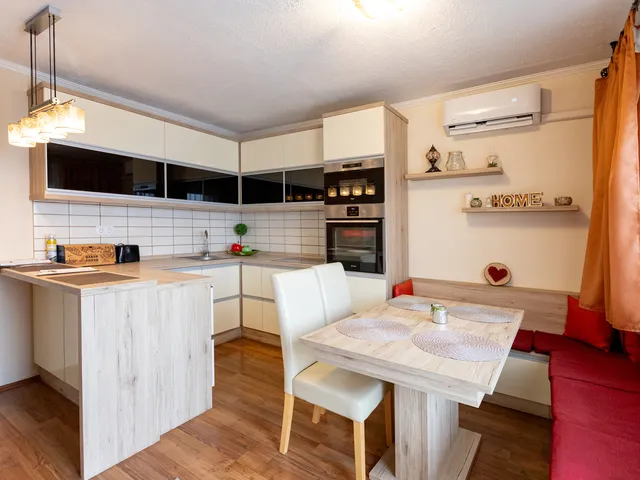 Eladó ház Balatonalmádi 280 nm