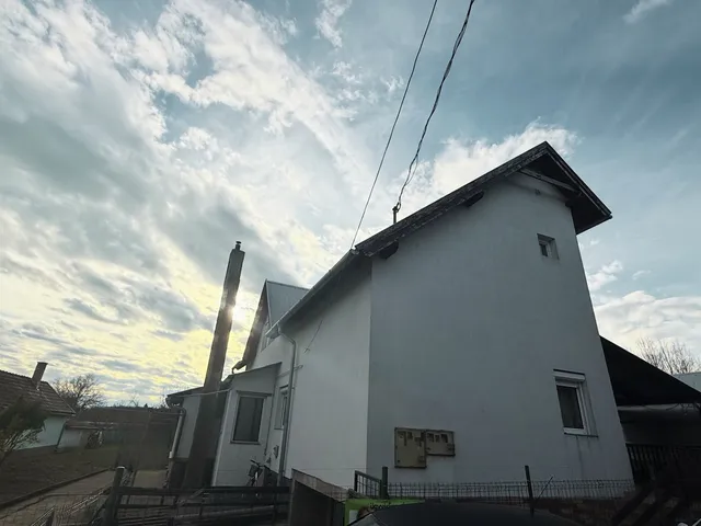 Eladó ház Balatonkenese 91 nm