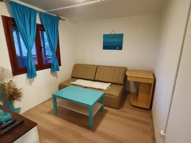 Eladó üdülő és hétvégi ház Balatonalmádi, Vörösberény, Veszprémi út 30 nm