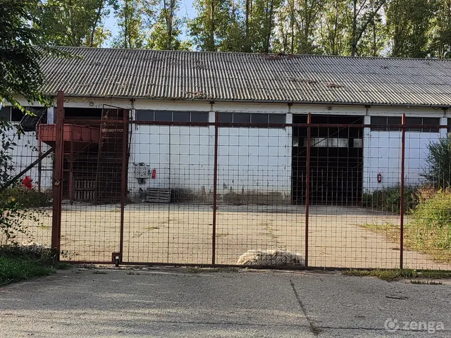 Eladó mezőgazdasági ingatlan Hajdúszoboszló, Tokay utca 55 1200 nm
