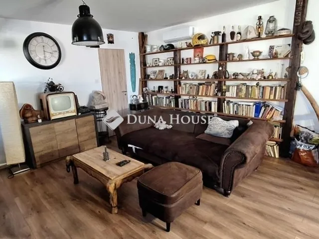 Eladó ház Budapest XV. kerület 78 nm