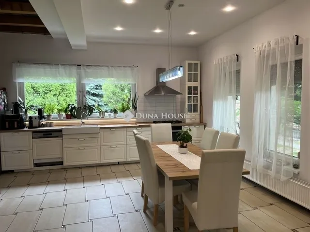 Eladó ház Dunakeszi 164 nm