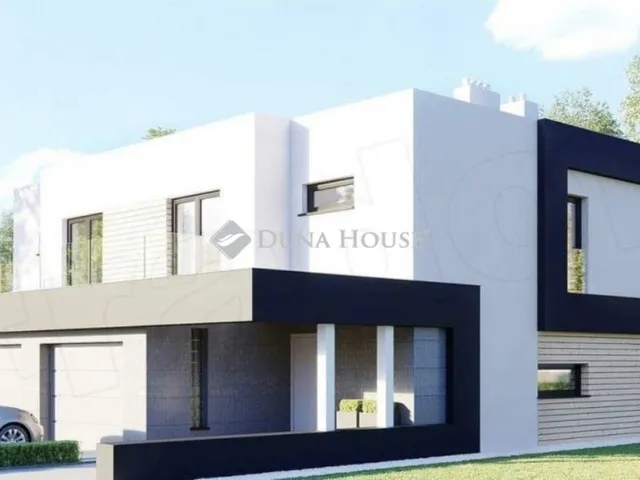 Eladó ház Csomád 109 nm