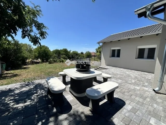 Eladó ház Fót 78 nm