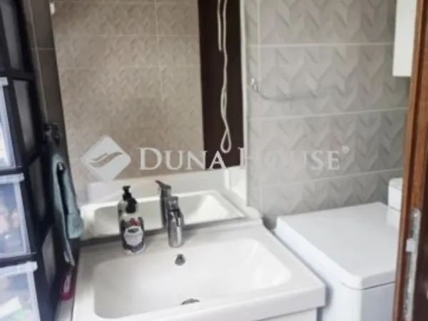 Eladó ház Vác 90 nm