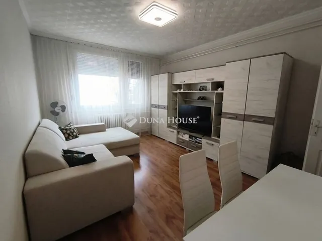 Eladó lakás Hatvan 31 nm