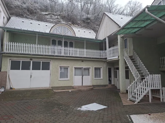 Eladó ház Salgótarján 250 nm