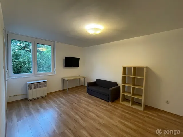Kiadó lakás Kecskemét, Széchenyiváros 30 nm