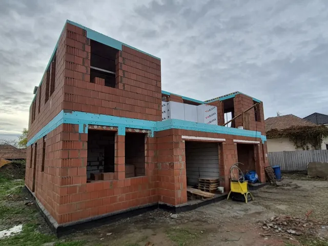 Eladó ház Budapest XVIII. kerület, Kossuth Ferenc-telep 140 nm