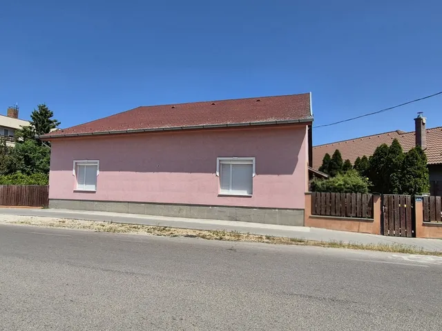 Eladó ház Ócsa 90 nm
