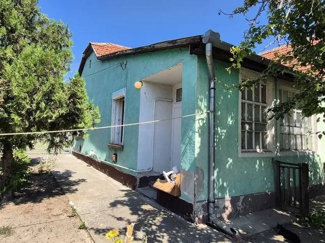 Eladó ház Ócsa 52 nm