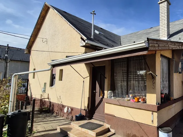 Eladó ház Budapest XVIII. kerület, Kossuth Ferenc-telep 64 nm