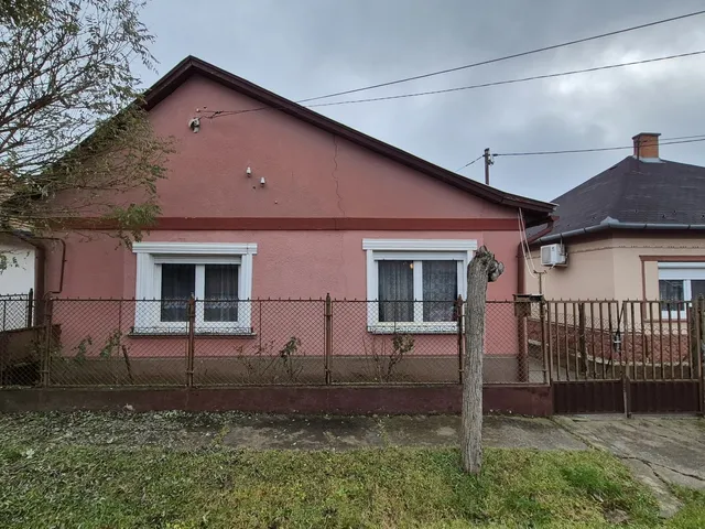Eladó ház Gyömrő 79 nm