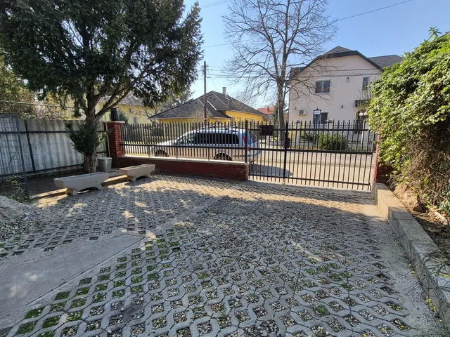 Eladó ház Budapest XVIII. kerület 140 nm