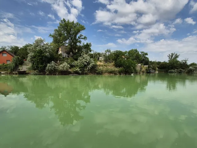 Eladó nyaraló Szigetszentmiklós 35 nm