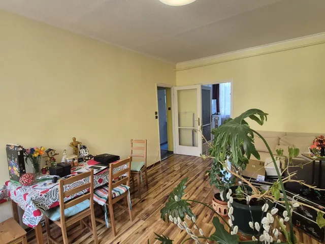 Eladó lakás Budapest XVIII. kerület, Lakatostelep, Tinódi utca 57 nm