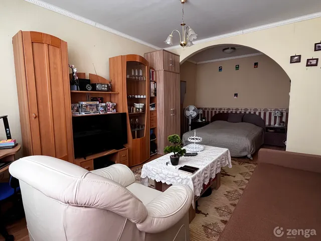 Eladó lakás Szolnok, Belváros 37 nm