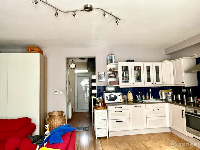 Eladó ház Fót, III. Béla király utca 76 nm