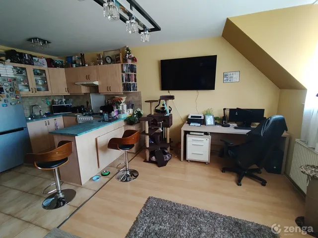 Eladó lakás Győr, Újváros 42 nm