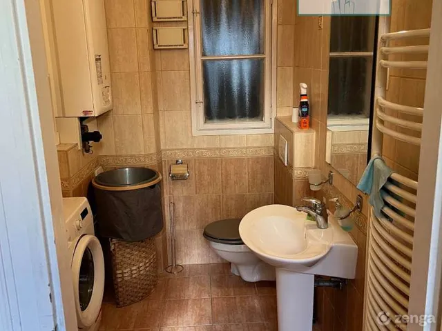 Kiadó lakás Budapest VII. kerület, Rottenbiller utca 72 nm