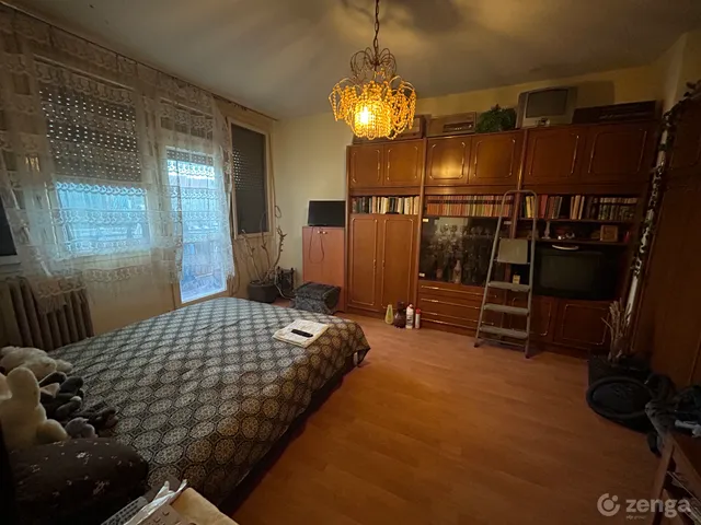 Eladó lakás Zalaegerszeg, Kertváros 33 nm