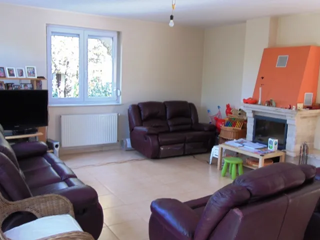 Eladó ház Majosháza, Széchenyi sétány 207 nm