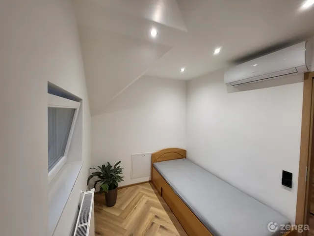 Eladó ház Dunakeszi 210 nm